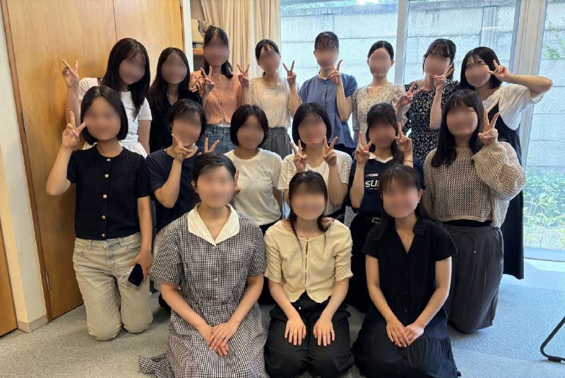 安藤朗子 研究室の様子