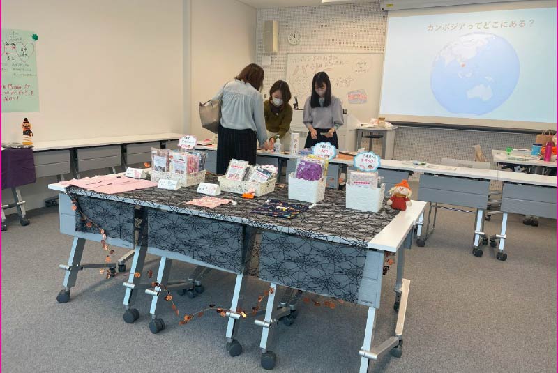 和田上貴昭 研究室の様子