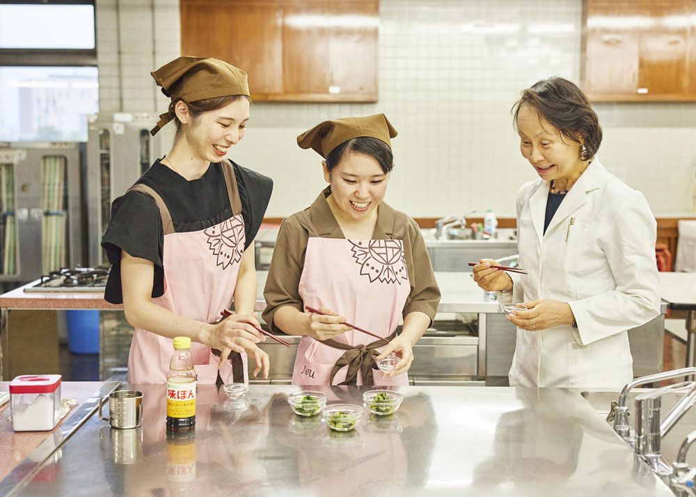 食品に関する実習イメージ画像