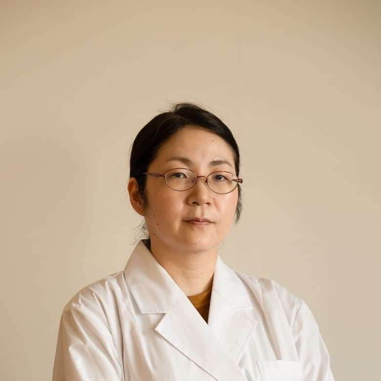 上田実希准教授 顔写真